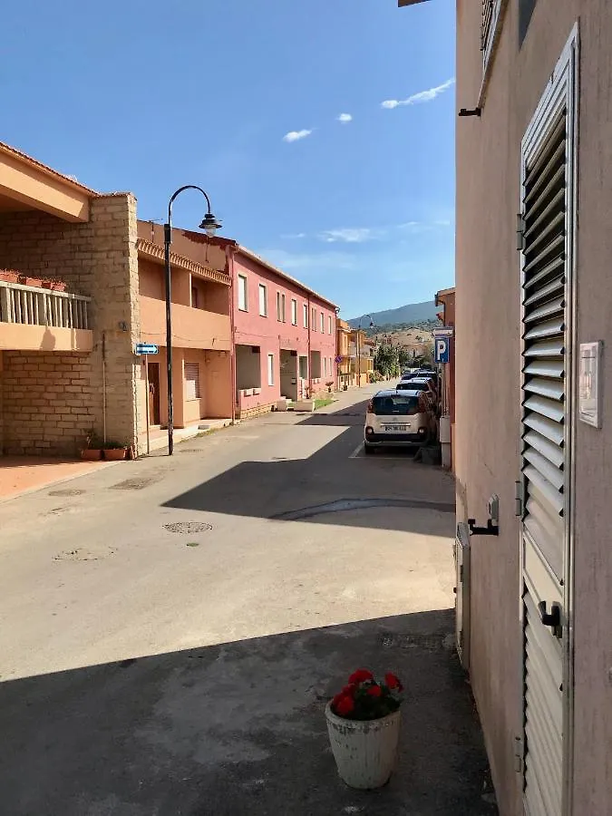 Air La Casa Di Gio' Ξενοδοχείο Isola Rossa  0*, Isola Rossa (Sassari) Ιταλία