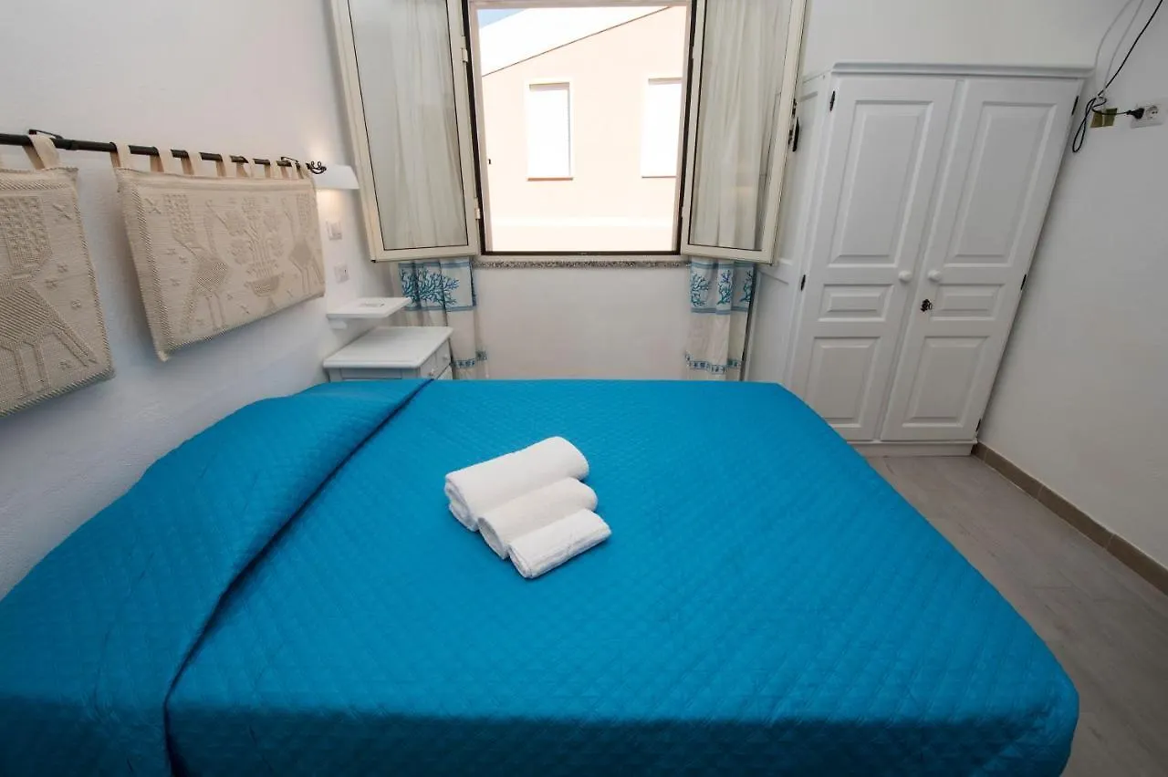 Air La Casa Di Gio' Hotel Isola Rossa  Guest house